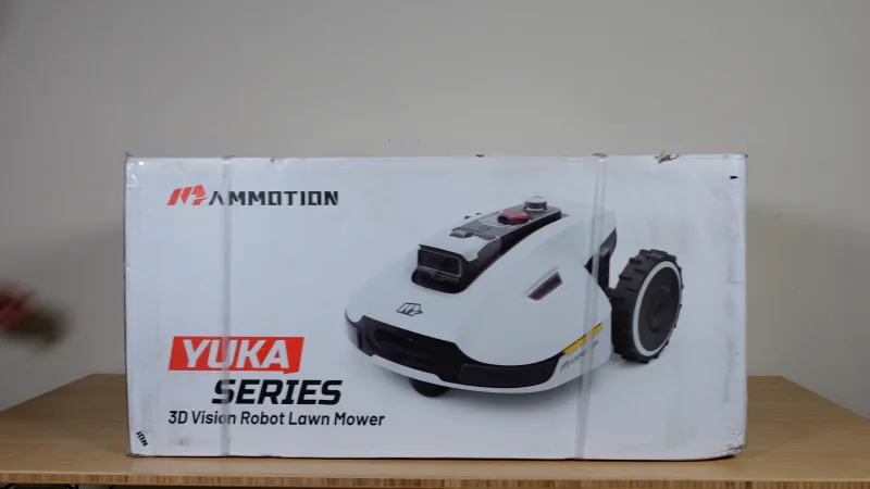 Mammotion YUKA 2000 box showing Yuka Series 3D Vision mower
