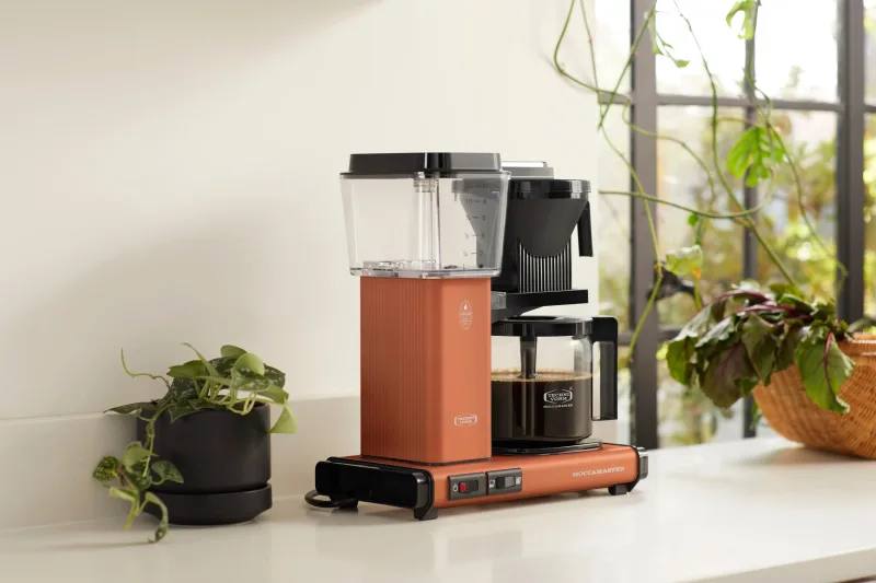 Technivorm Moccamaster KBGV Select terracotta finish with glass carafe